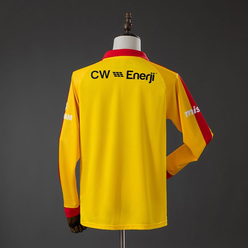 Galatasaray 2025-2026 Retro Edition - Yellow Long-Sleeved Fan