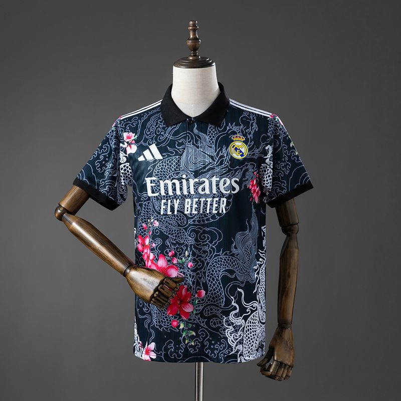 Real Madrid 2025-2026 Special Edition Fan