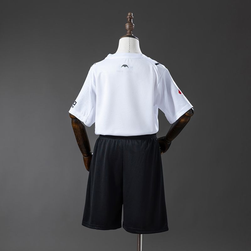Kids Valencia 2025-2026 Home