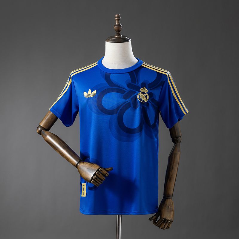 Real Madrid 2026-2027 Special Edition Fan