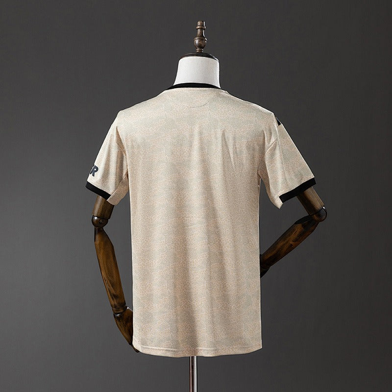 Retro Manchester United 2019-2020 Away