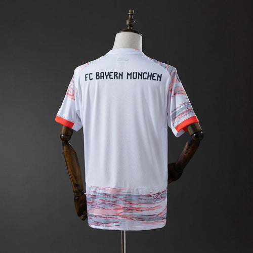 Bayern München 2025-2026 Away Fan