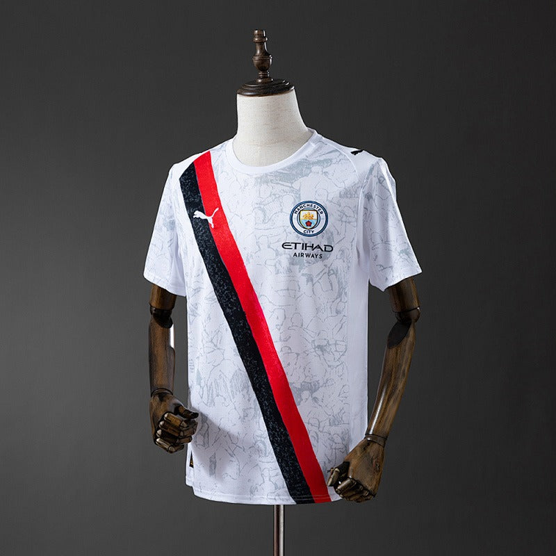 Manchester City 2025-2026 Away Fan