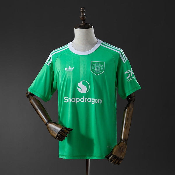 Manchester United 2025-2026 Second Goalkeeper Jersey Green
