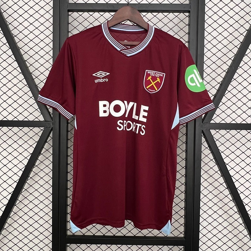 West Ham United 2025-2026 Home Fan