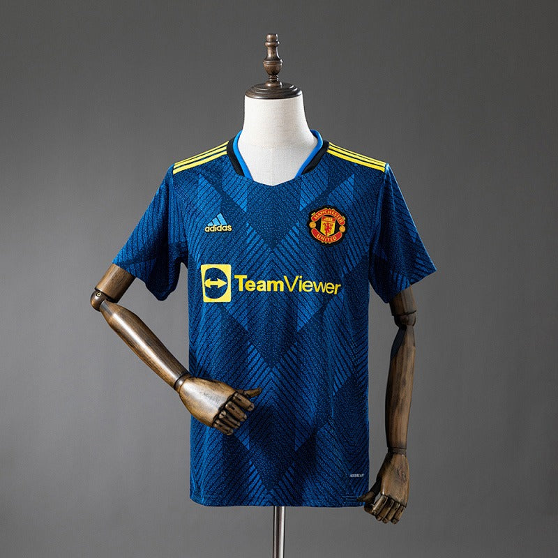 Retro Manchester United 2021-2022 Second Away